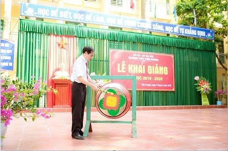 Trường THPT Tiền Phong khai giảng năm học 2019-2020